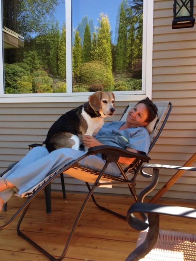 Leslie & Cruizer enjoying the morning sun