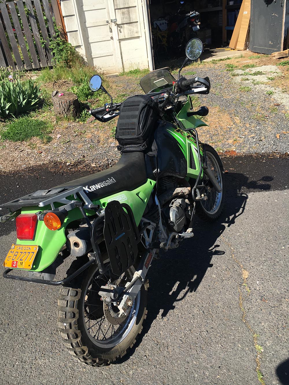 mosko-moto-motorcycle-soft-bags-dualsport-offroad-adventure-soft-luggage-pannier-duffle-ktm-bmw-klr-rackless-reckless-tank-bag-adventure-jacket-pants-jersey-4-26-16 (12)